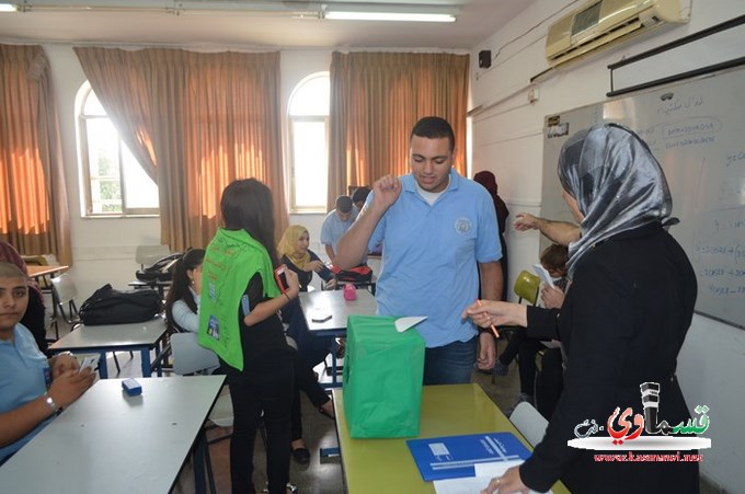 تهنئة حارة من صف الثاني عشر للزملية ميسر حسن عامر  ... بمناسبة فوزها  برئاسة مجلس طلاب الشاملة 